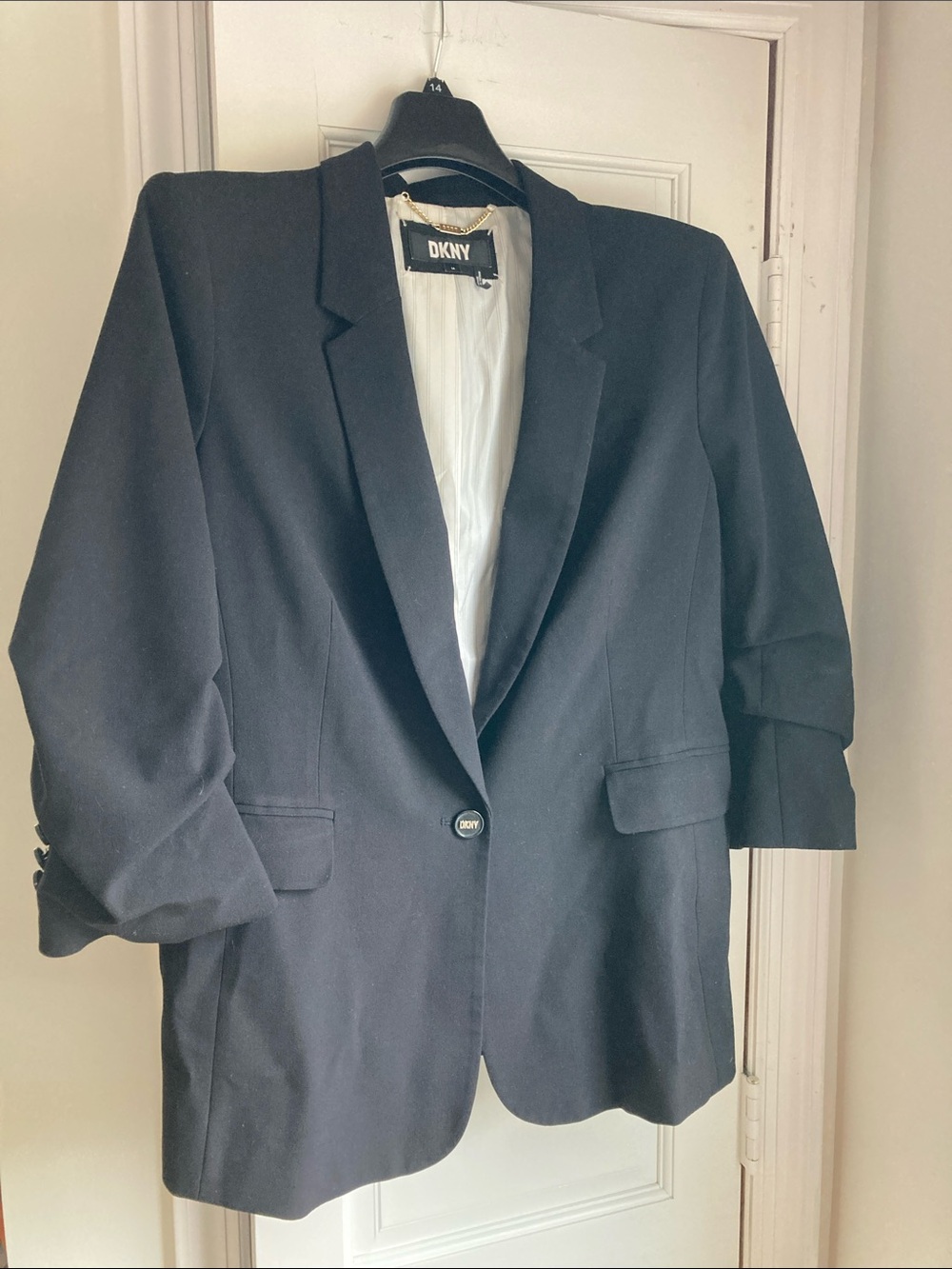 DKNY Black Women's Single-Button Blazer with Notch Lapel